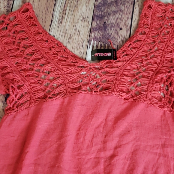 Summer Top - Picture 2 of 4